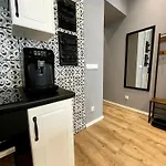 7 Kamienic 29 Lok 2a Vis A Vis Jasnej Gory 아파트 쳉스토호바