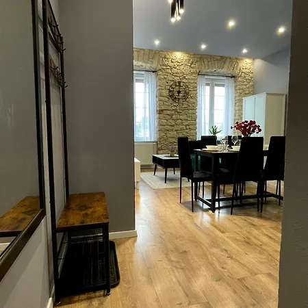 7 Kamienic 29 Lok 2a Vis A Vis Jasnej Gory Apartmán Čenstochová