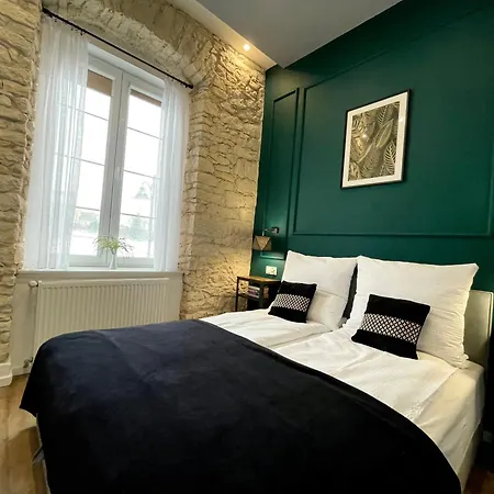 7 Kamienic 29 Lok 2a Vis A Vis Jasnej Góry Apartament Częstochowa