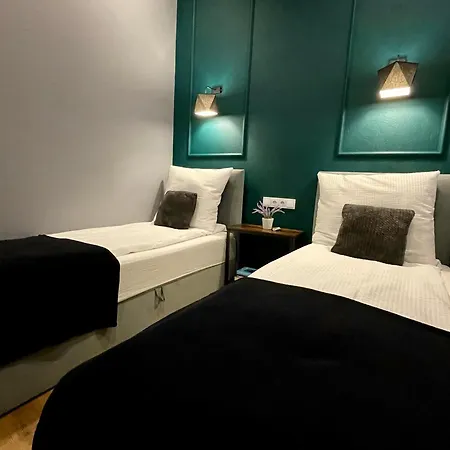 7 Kamienic 29 Lok 2a Vis A Vis Jasnej Gory Apartmán *
