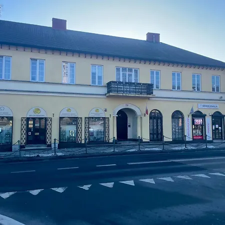 7 Kamienic 29 Lok 2a Vis A Vis Jasnej Gory Апартаменты *