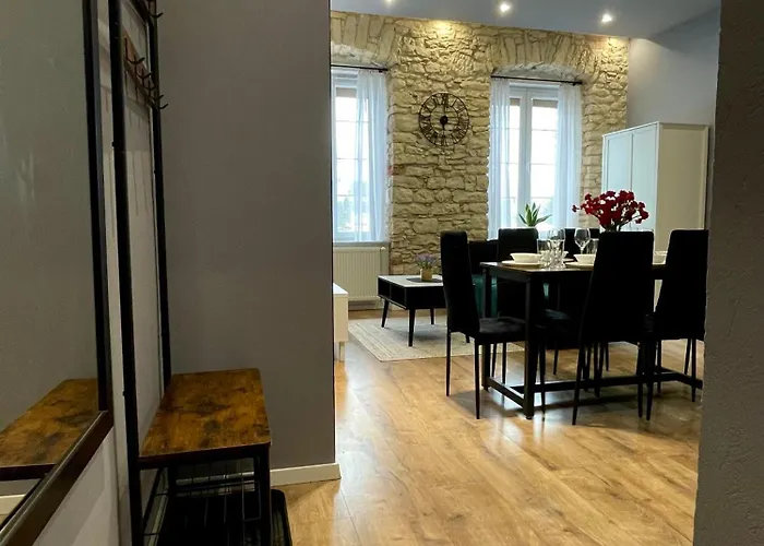 7 Kamienic 29 Lok 2a Vis A Vis Jasnej Góry Apartament Częstochowa