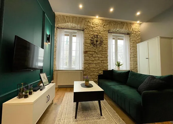 Apartment 7 Kamienic 29 Lok 2a Vis A Vis Jasnej Gory Czestochowa