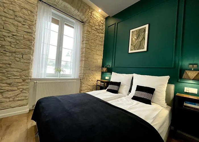 7 Kamienic 29 Lok 2a Vis A Vis Jasnej Góry Apartament Częstochowa