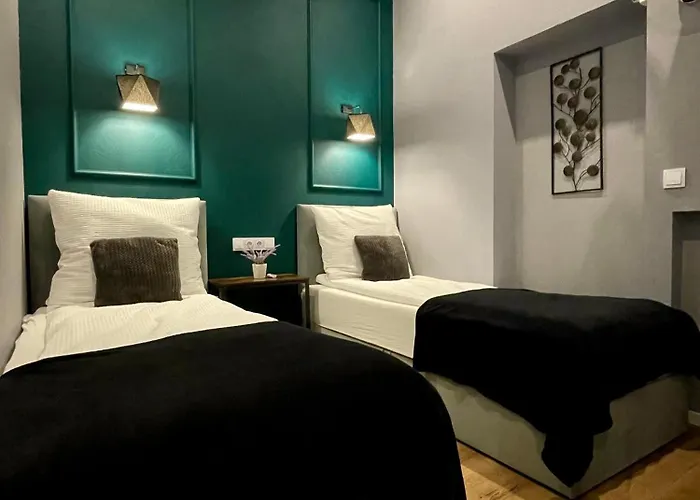 7 Kamienic 29 Lok 2a Vis A Vis Jasnej Góry