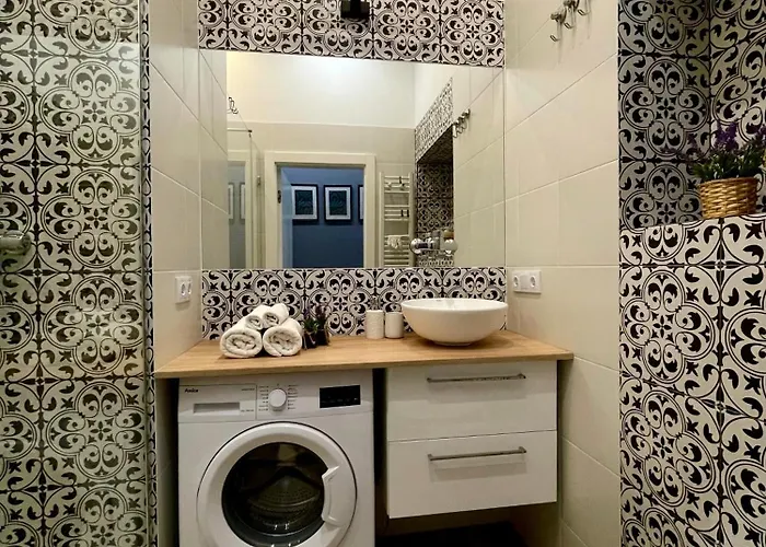 7 Kamienic 29 Lok 2a Vis A Vis Jasnej Gory * Czestochowa