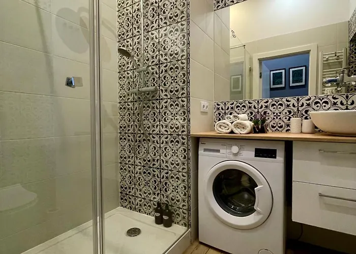 7 Kamienic 29 Lok 2a Vis A Vis Jasnej Góry Apartament