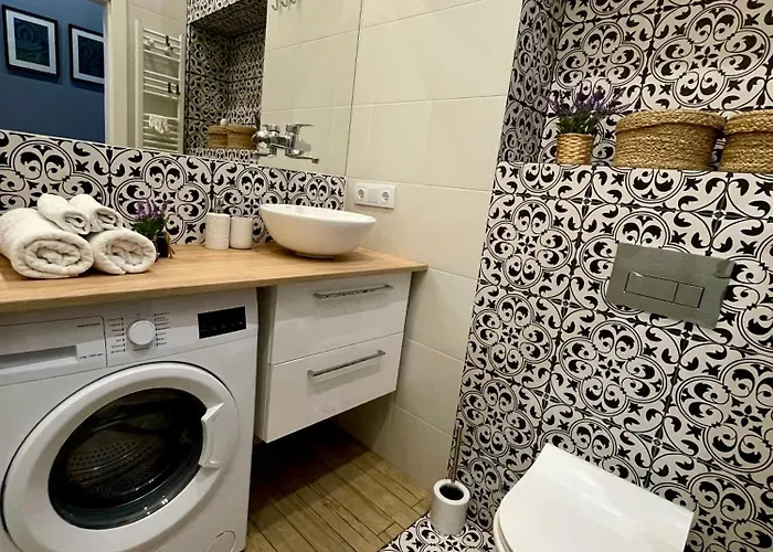 7 Kamienic 29 Lok 2a Vis A Vis Jasnej Gory