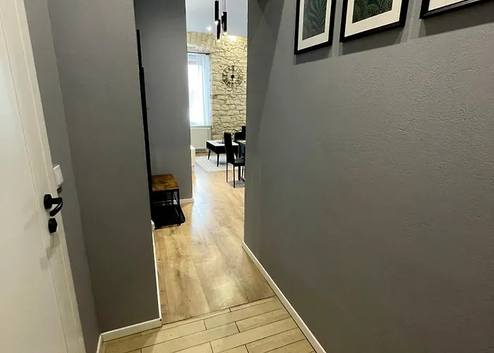 Apartment 7 Kamienic 29 Lok 2a Vis A Vis Jasnej Gory *