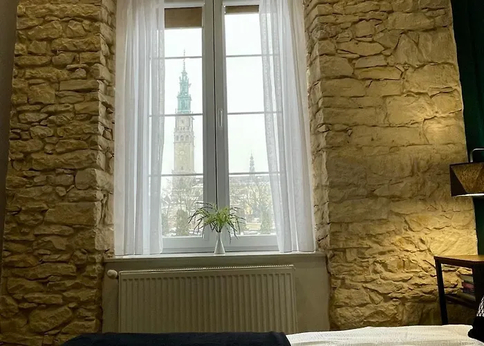 7 Kamienic 29 Lok 2a Vis A Vis Jasnej Gory