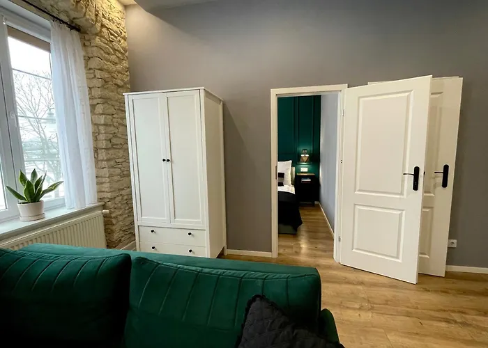 7 Kamienic 29 Lok 2a Vis A Vis Jasnej Gory Apartment